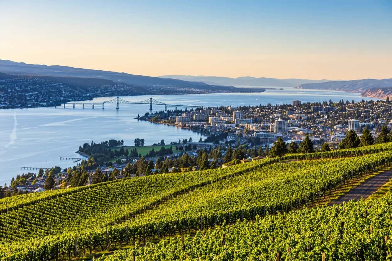 View over Kelowna and Okanagan Lake, one of the best cities in BC for immigrants outside Metro Vancouver